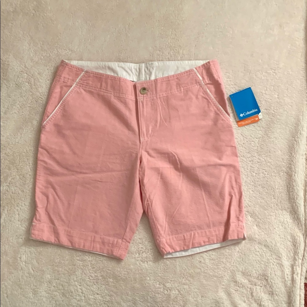 Columbia Women’s Shorts 🩳 Size 10